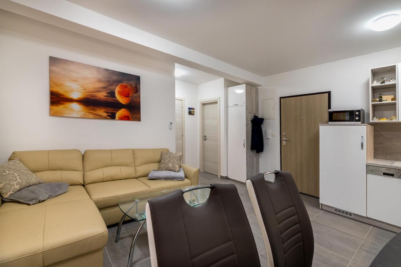 Apartment Lana Baska  Exterior photo